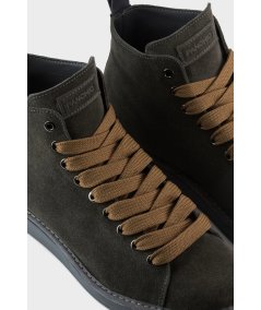 P01 ankle boot in Suede lined in Microfiber