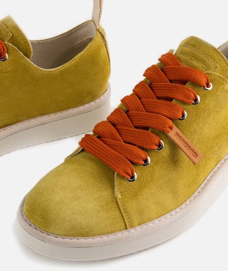 Scarpa Allacciata P01 in Suede