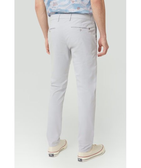 Pantalone slim Ral in gabardina leggera stretch