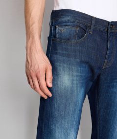 Jeans J13 slim fit in comfort denim