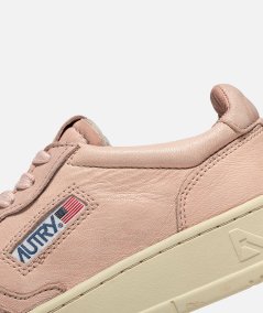 Medalist Low sneakers in leather