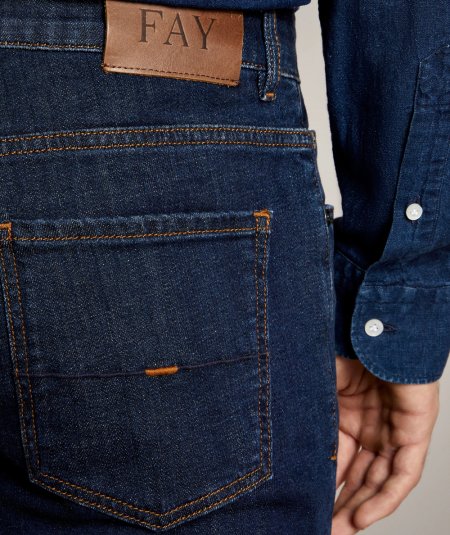 JEANS SLIM FIT FONDO 18