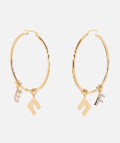 Orecchini a cerchio con charm