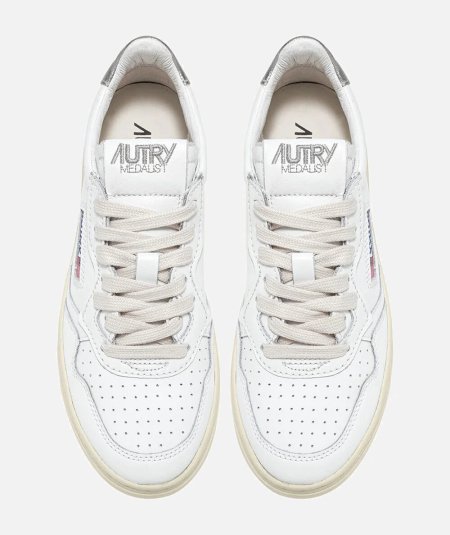 Sneakers medalist low in pelle
