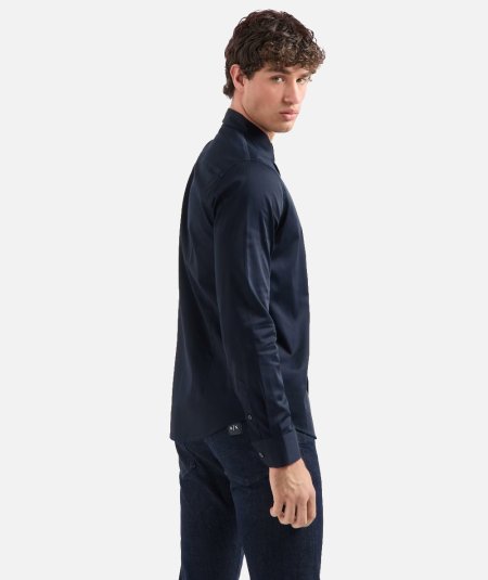 Camicia slim fit in satin stretch