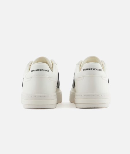 Sneakers con banda a contrasto laterale