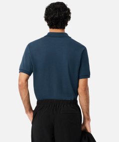 Polo dal taglio classico in piqué