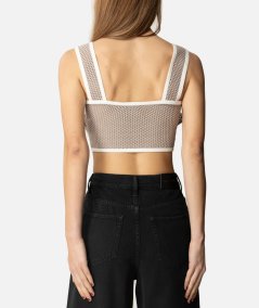 Top in punto rete con maxi fiocco