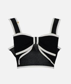Top in punto rete con maxi fiocco