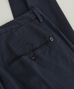 Pantaloni Gaubert slim in gabardina leggera