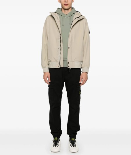 BOMBER