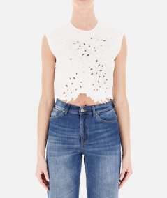 Crop top con ricamo traforato e cristalli