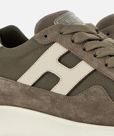 SNEAKERS INTERACTIVE 3