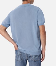 Polo Sloan in maglia azzurra senza bottoni