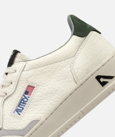 Sneakers medalist low in pelle