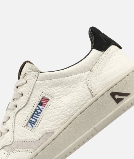 Sneakers medalist low in pelle