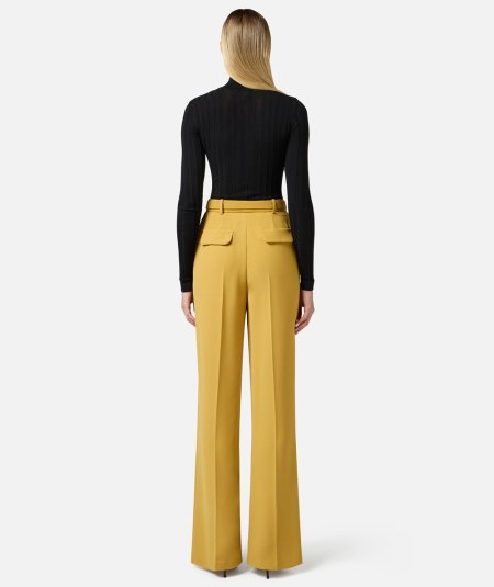 Pantaloni in crêpe leggero con cintura