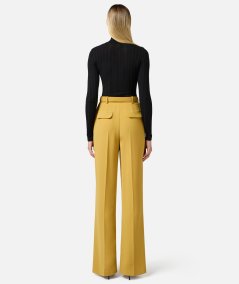 Pantaloni in crêpe leggero con cintura