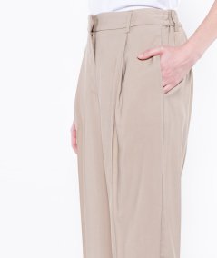 Pantaloni con pinces