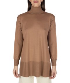 Oversized turtleneck in merino wool
