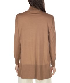 Oversized turtleneck in merino wool