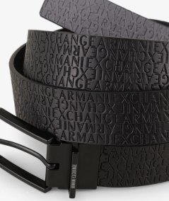 Reversible belt in regenerated leather