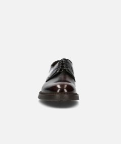 Scarpa stringata in pelle