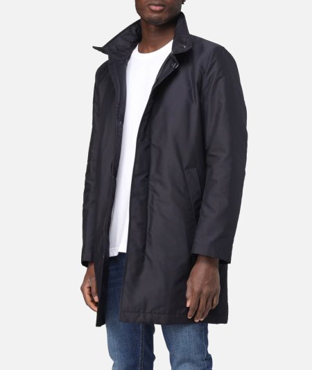 Trench coat in technical poplin