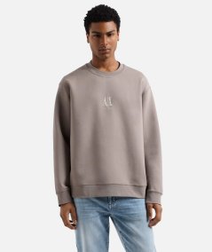 Sweatshirt without hood