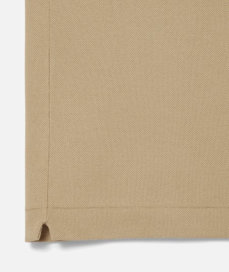 Classic cut piqué polo shirt