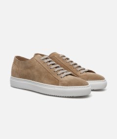 Sneaker suede wash